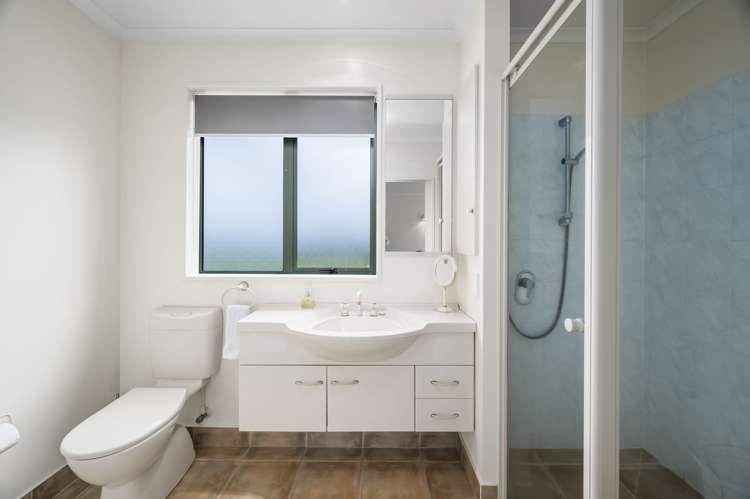 24 Harvey Street Waipahihi_15