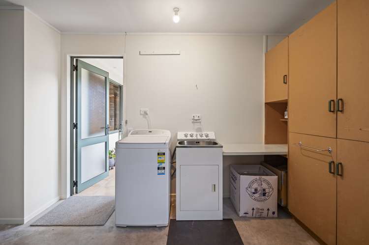 24 Harvey Street Waipahihi_21