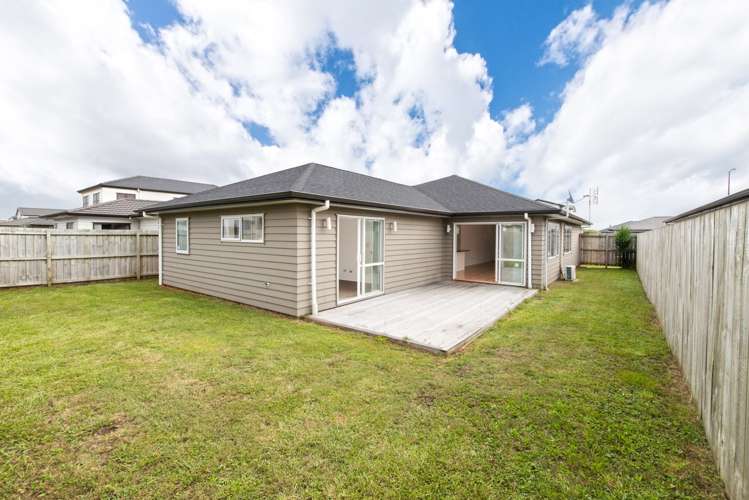 15 Yatterina Avenue Takanini_5