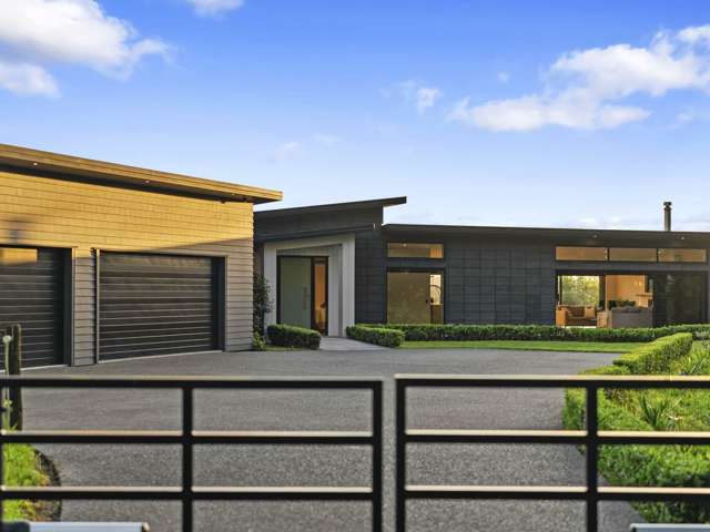 Contemporary Country Hideaway