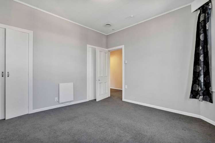18 Olivia Street Stratford_12