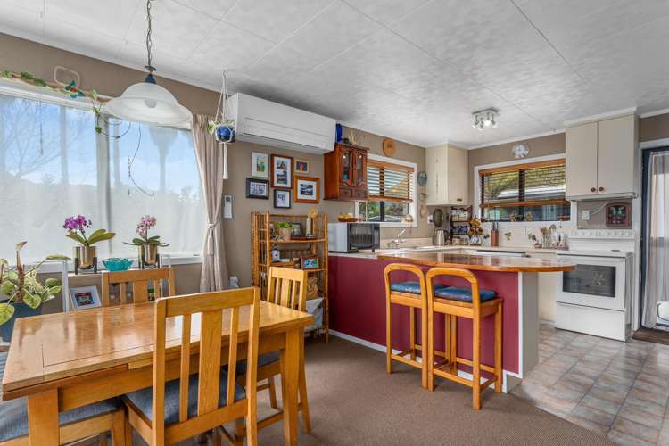 8366 State Highway 35 Whanarua Bay_11