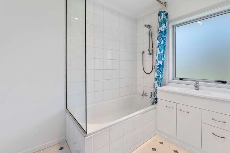 126 Okere Road Okere Falls_17