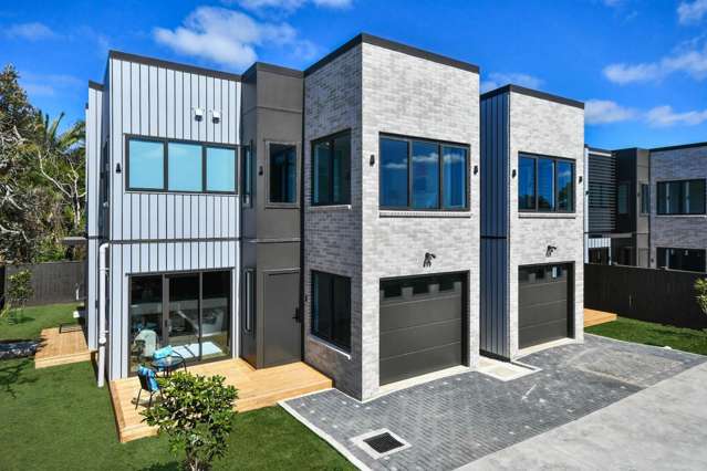 Brand New  Freehold & Freestanding  CCC & Ti...