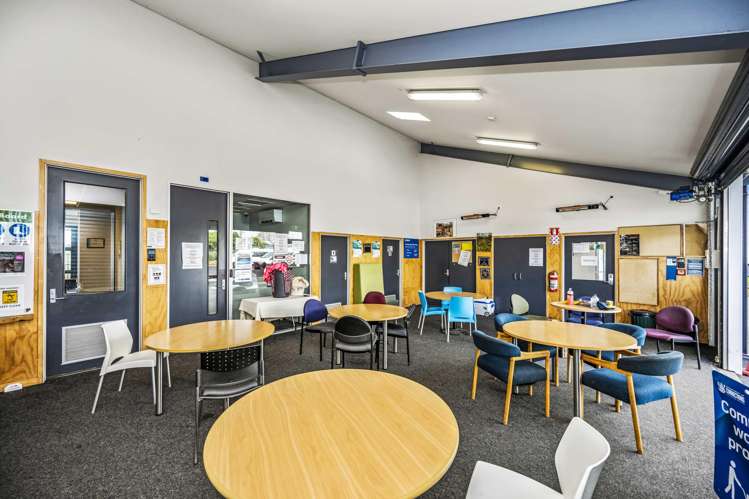 25 Bairds Road Otara_8