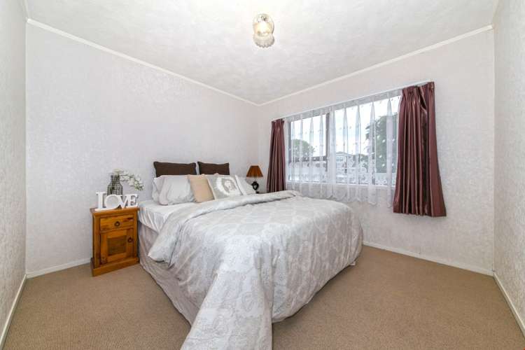 5 Metric Place Te Atatu South_15