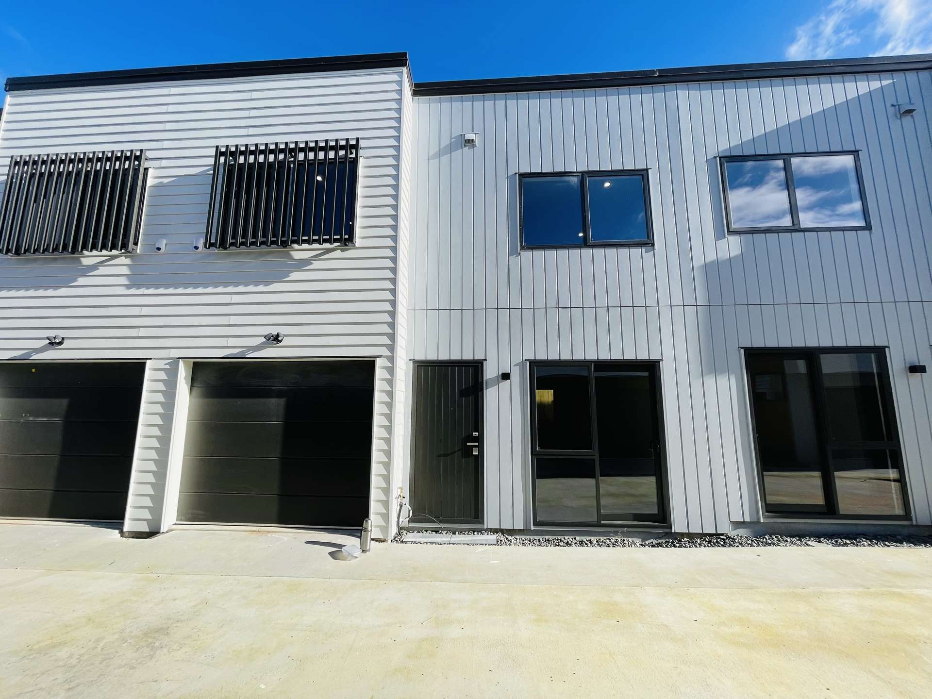 4/196 Royal Road Massey_0