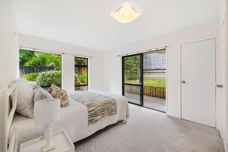 33 Voltaire Court Botany Downs_19