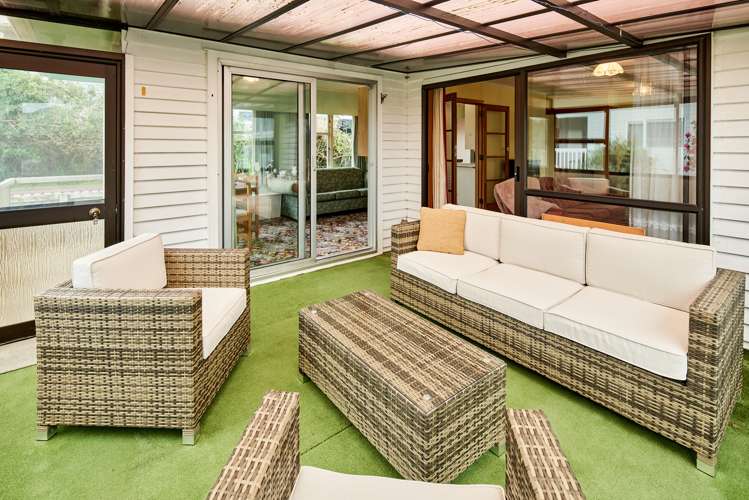 3 Roberts Street Tawa_9