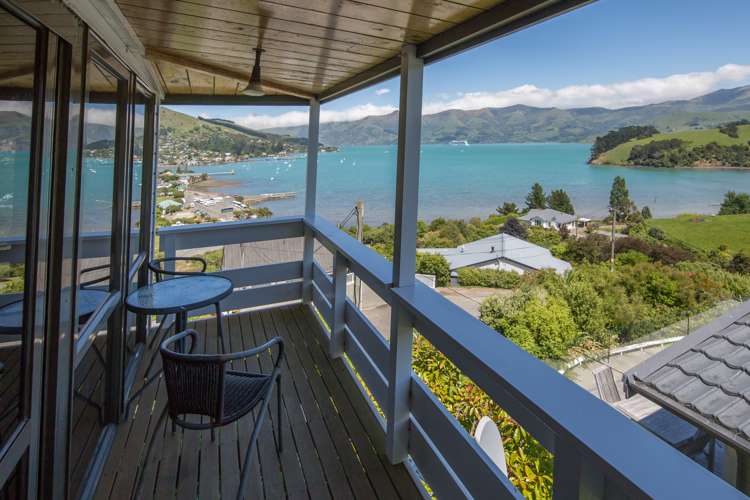 9 Tirohanga Terrace Akaroa_6