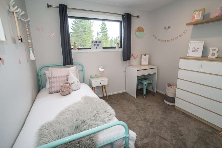 24 Pines Road Alexandra_12