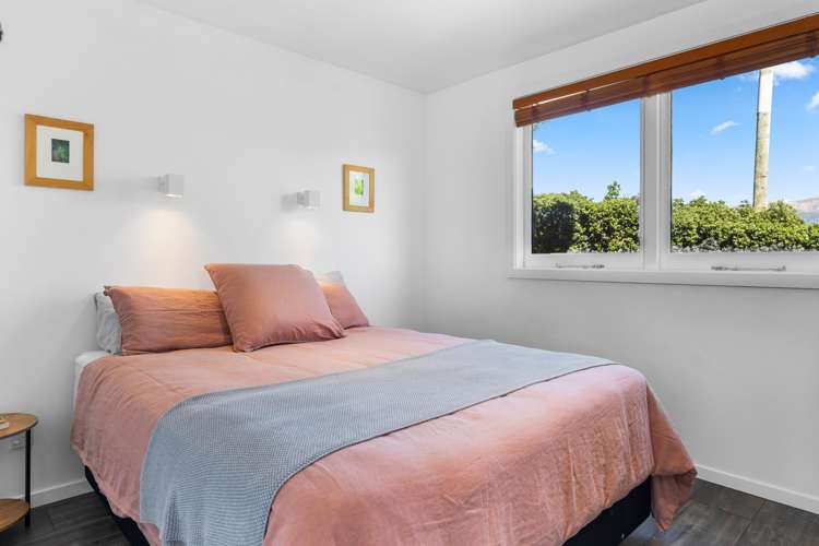 217 Beach Road Akaroa_22