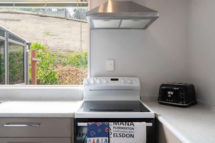 27 Inlet View Titahi Bay_9