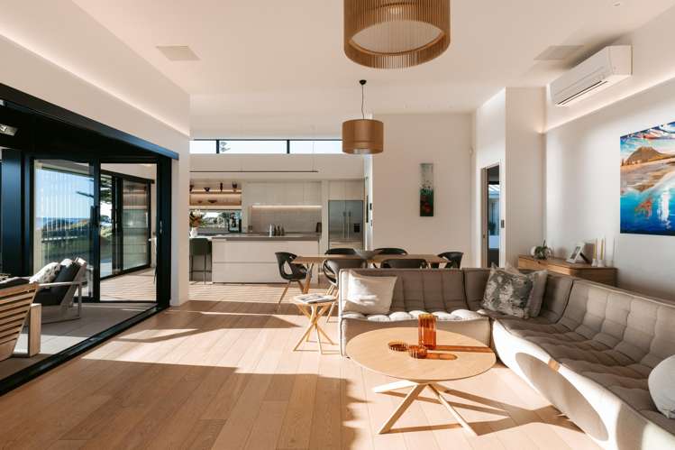 87 Marine Parade Mount Maunganui_15