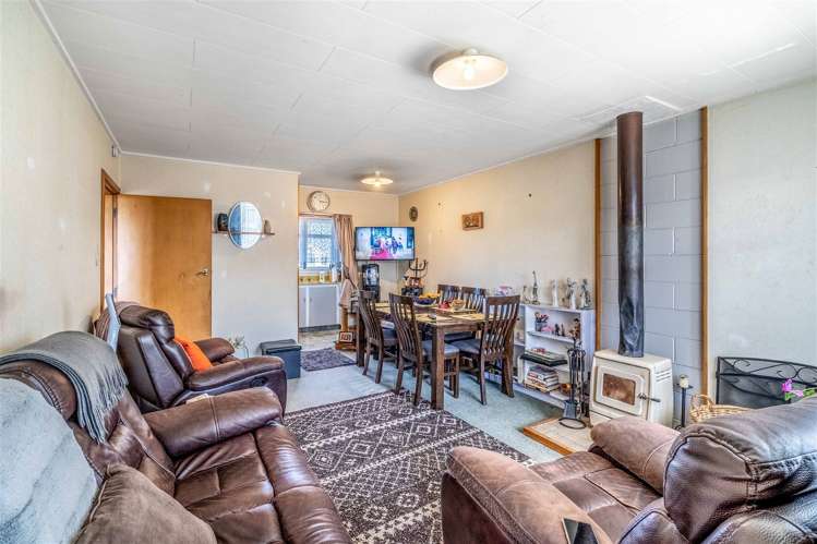 39 Princess Street Riverton_41