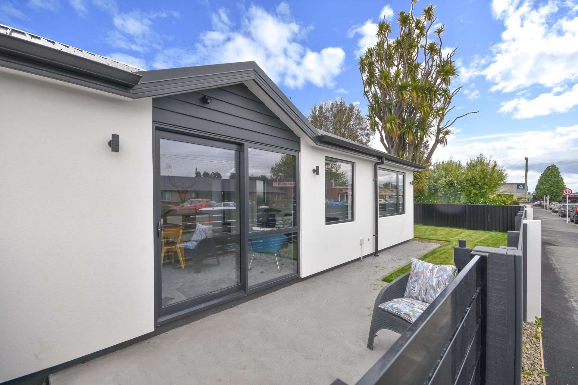 2/2 Cargill Street Mosgiel_0