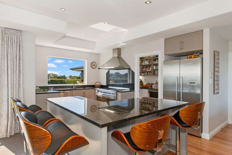 3 Roystone Way Huntsbury_15