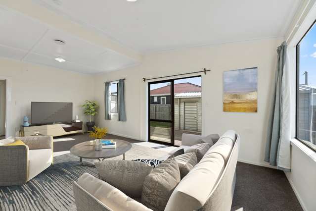 6 Brian Bary Street Redwoodtown_1