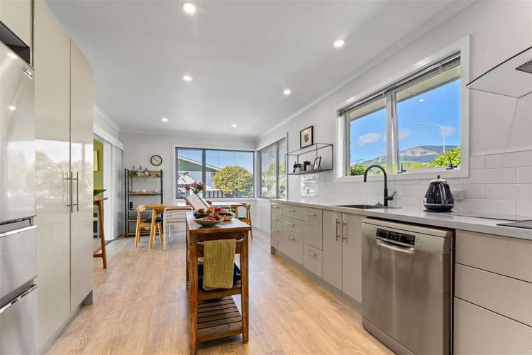 9 Dryden Street Stoke_25