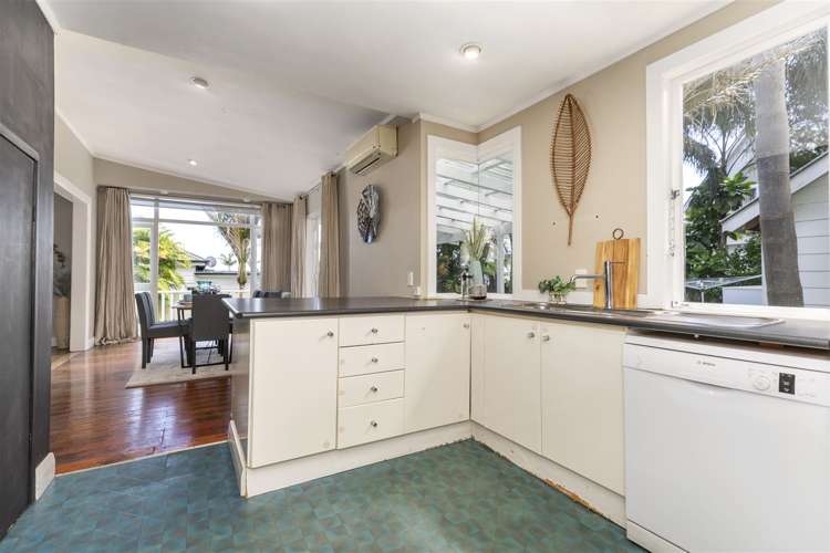 29 Warnock Street Grey Lynn_16