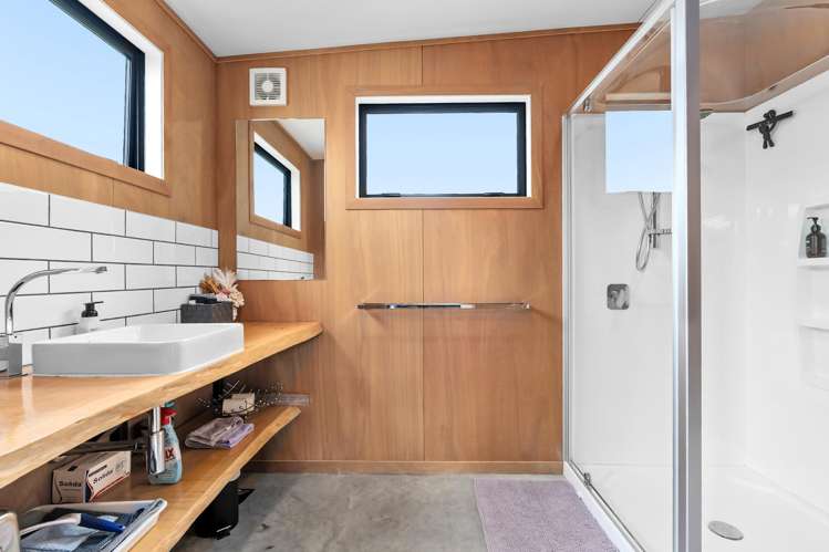19 Reid Avenue Luggate_12