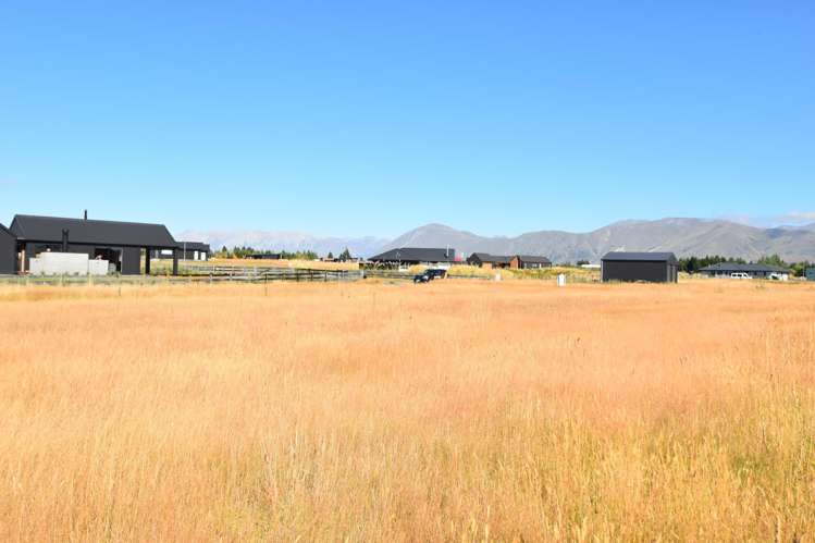 1 Tussock Crescent Twizel_6