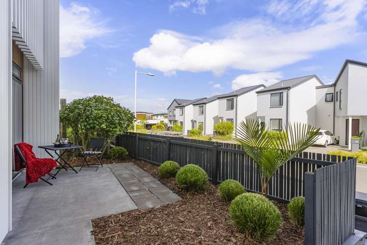 9 Frank Gill Road Hobsonville_11