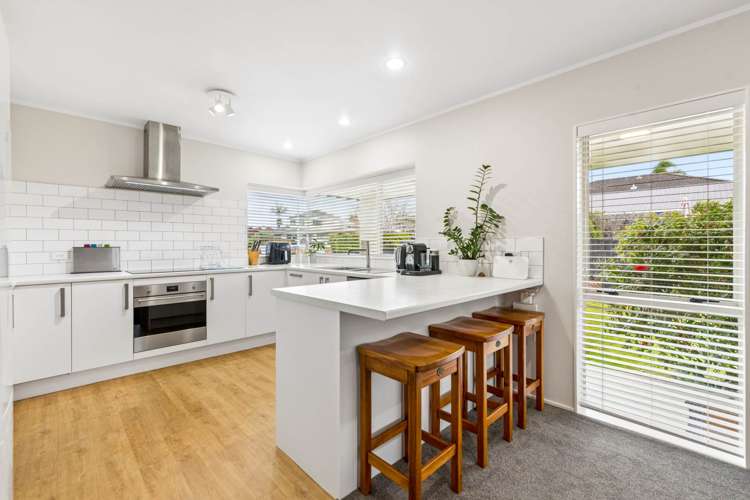 22 Len Garlick Place Papakura_3