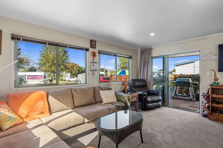 BV11/70 Beach Road Tahunanui_11