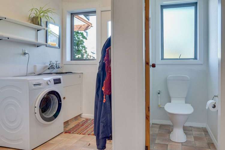 51 Inkerman Street Renwick_12