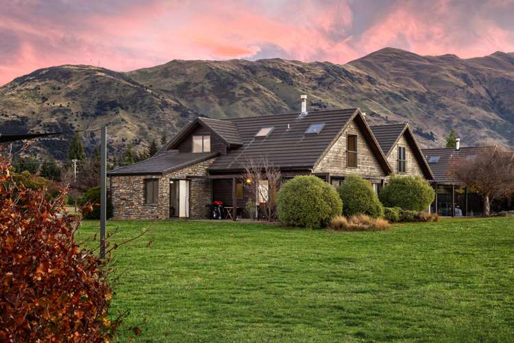 9 Villa Lane Wanaka_24