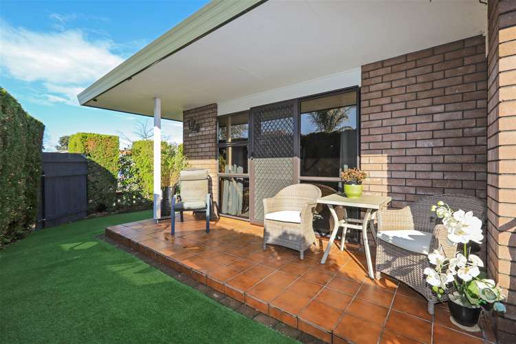 1/703 Charles Street Raureka_10