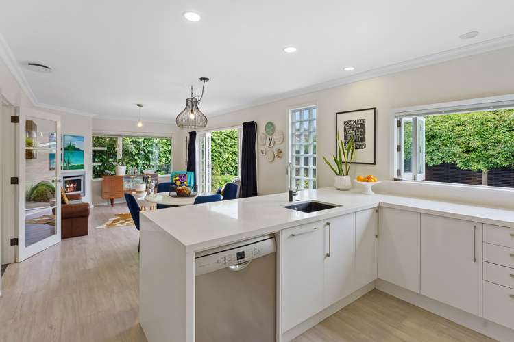 7 Ngarara Road Waikanae_7