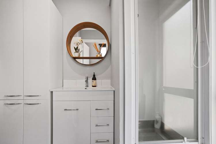 1 Mount Avenue Pauanui_16