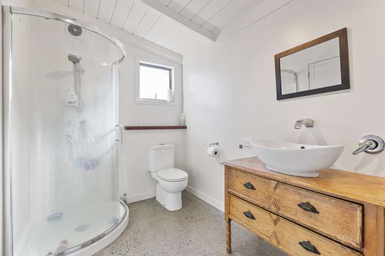 2 Warre Street Waitara_13