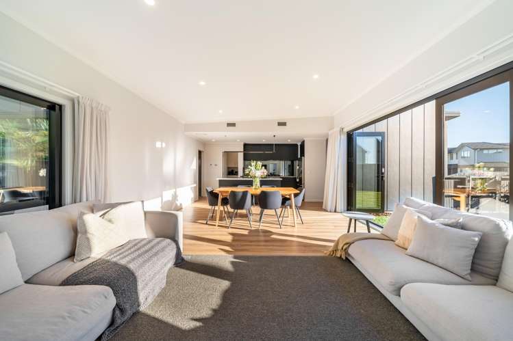 12 Kaiaho Close Aotea_9