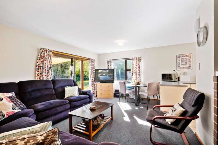 9 Balmoral Street Waiau_10