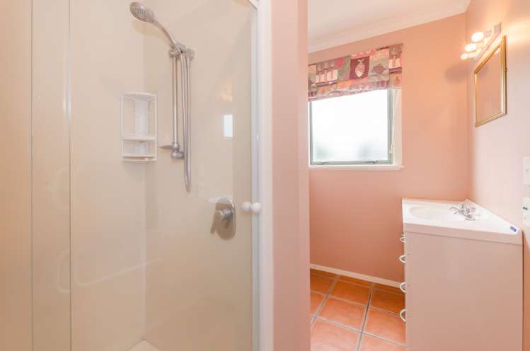 184 Manly Street Paraparaumu Beach_16