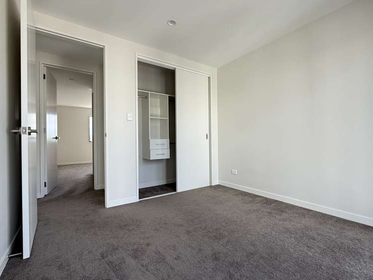 2/21 Akoranga Drive Northcote_9