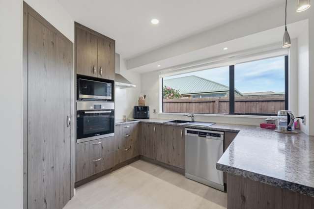 33 Peebles Drive Hei Hei_3