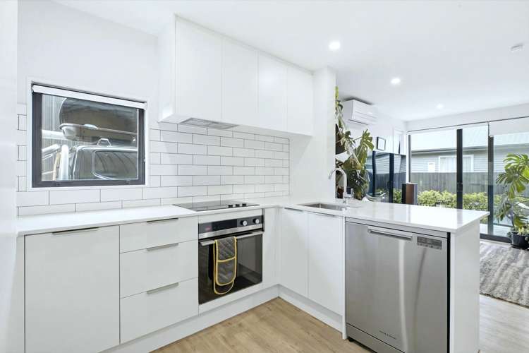 3/106 Somerfield Street Somerfield_2