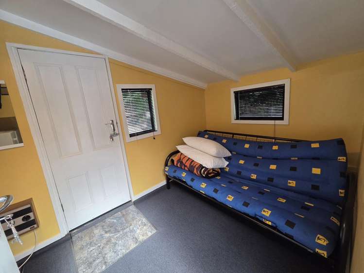 90 Salcombe Street Kaitangata_8