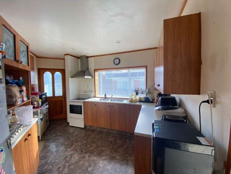 17 Kokiri Street Te Atatu South_4