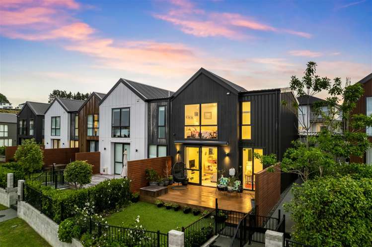 5/93 Bonair Crescent_0