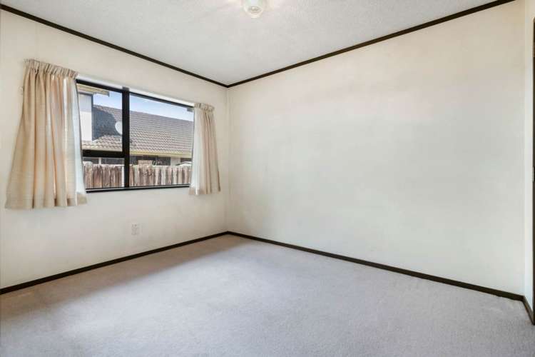 2/162 Prince Regent Drive Farm Cove_7