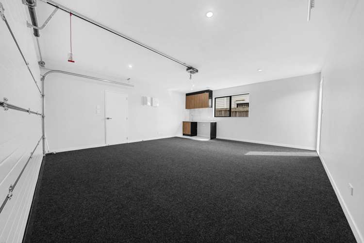 2 Whata Street Clarks Beach_35