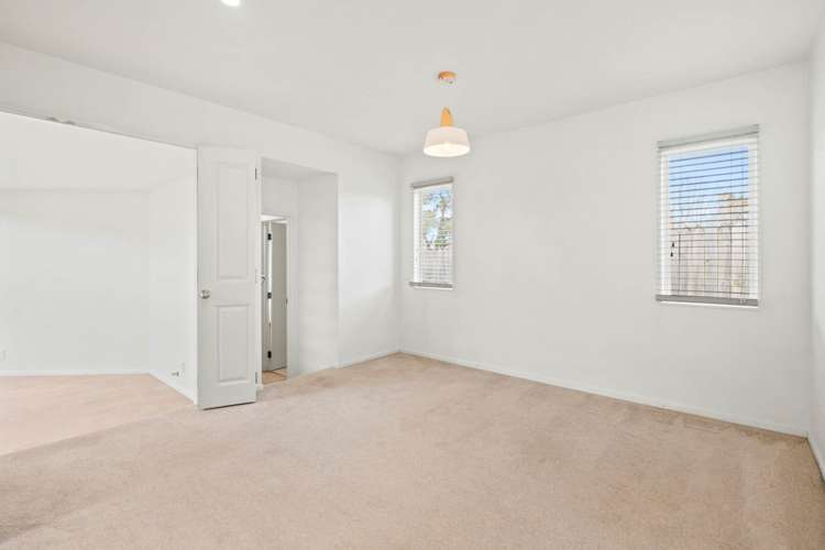 2/6 Nile Road Milford_6