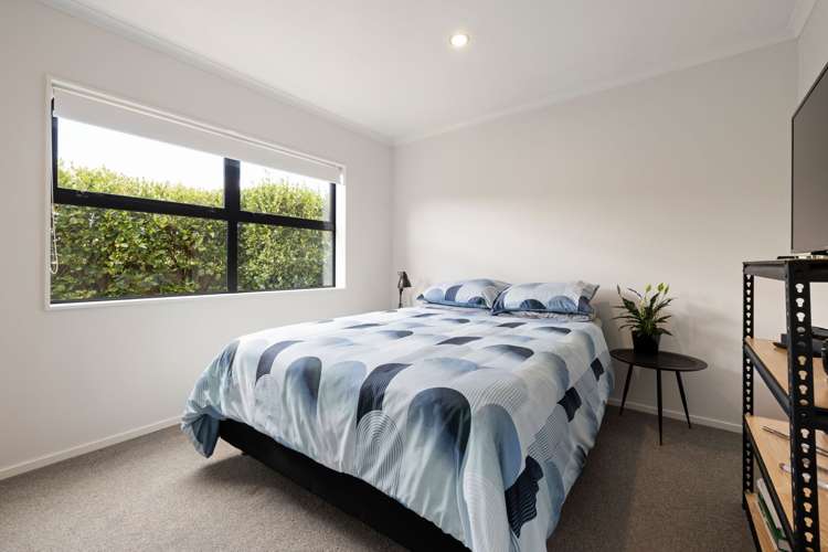 6 Braedan Lane Huntington_12