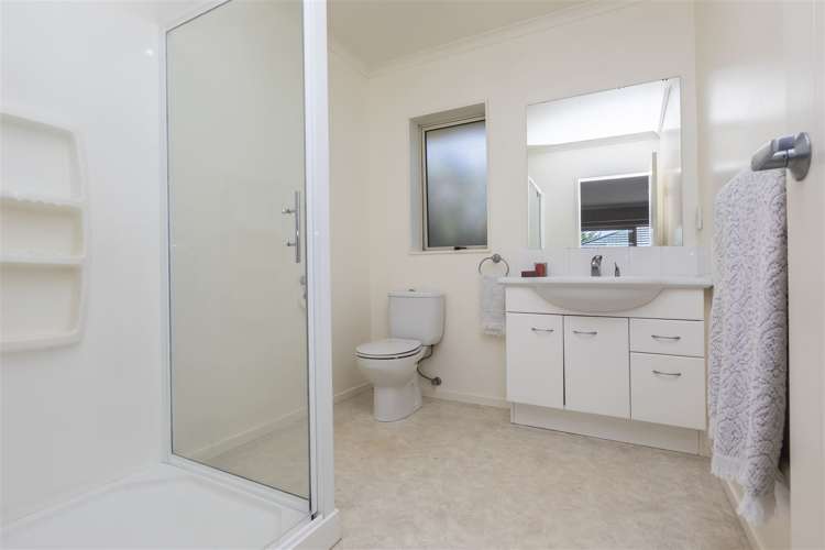 14 Hoihere Place Parklands_13