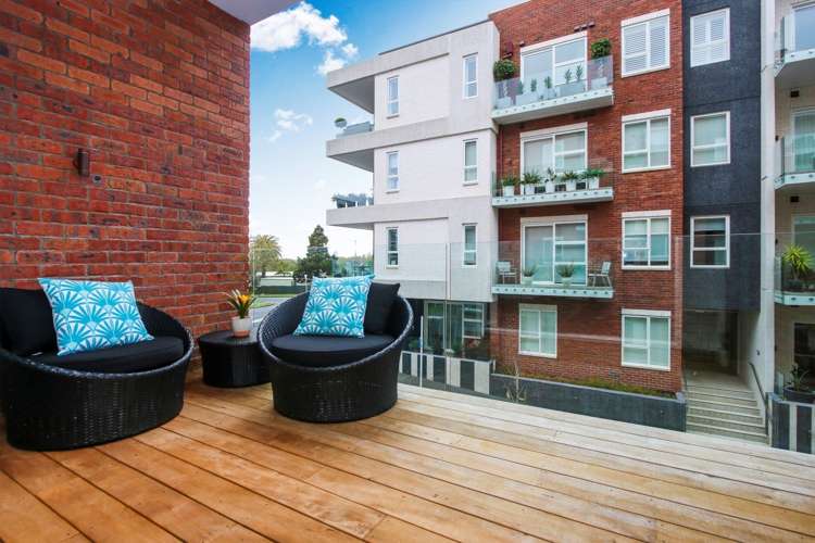 103/64 Surrey Crescent Grey Lynn_6